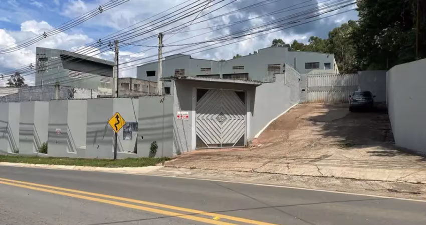 Barracão / Galpão / Depósito para alugar na Vila Industrial, Bom Jesus dos Perdões 