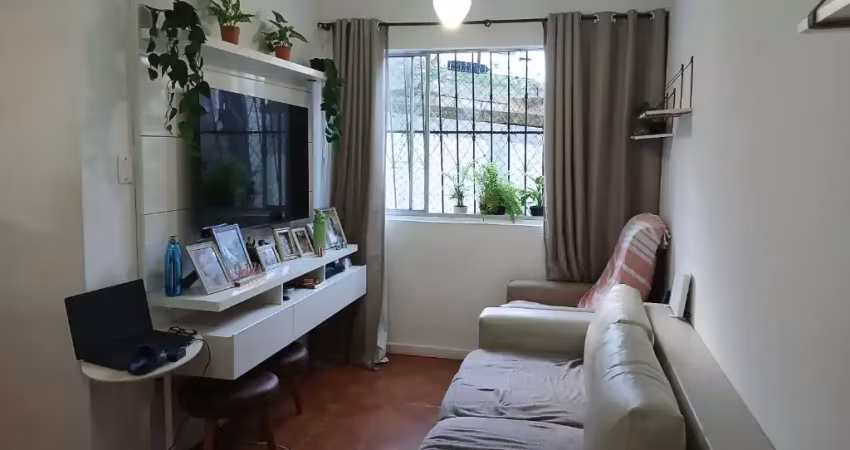 Vendo paralela park 2/4 dependência - eixo i - oportunidade