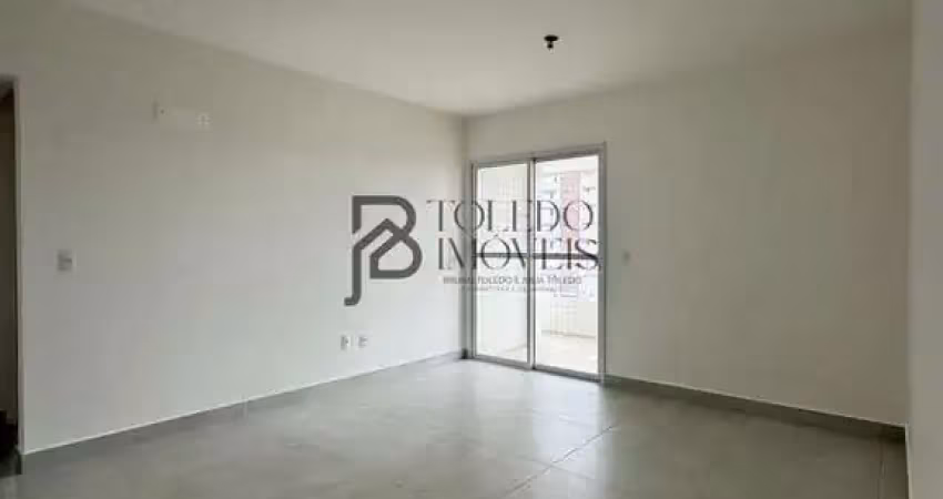Apartamento de 3 dormitórios com 1 suíte no canto do forte - praia grande
