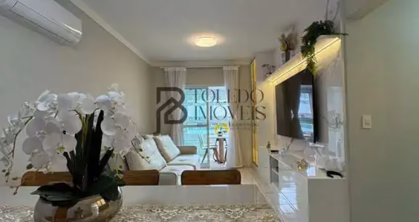 Apartamento com 2 dormitórios com 1 suíte no bairro guilhermina - praia grande