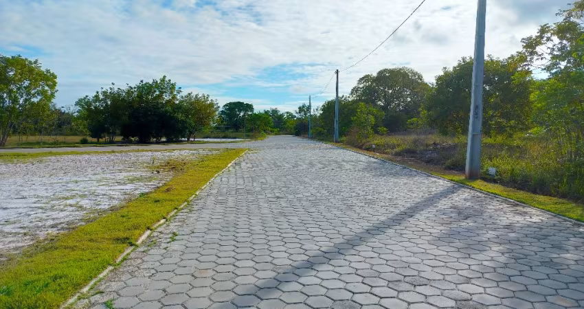 Vendo lote no Cond.  Canto de Guarajuba.