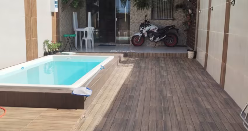 Vendo Casa em Arembepe,lado praia.