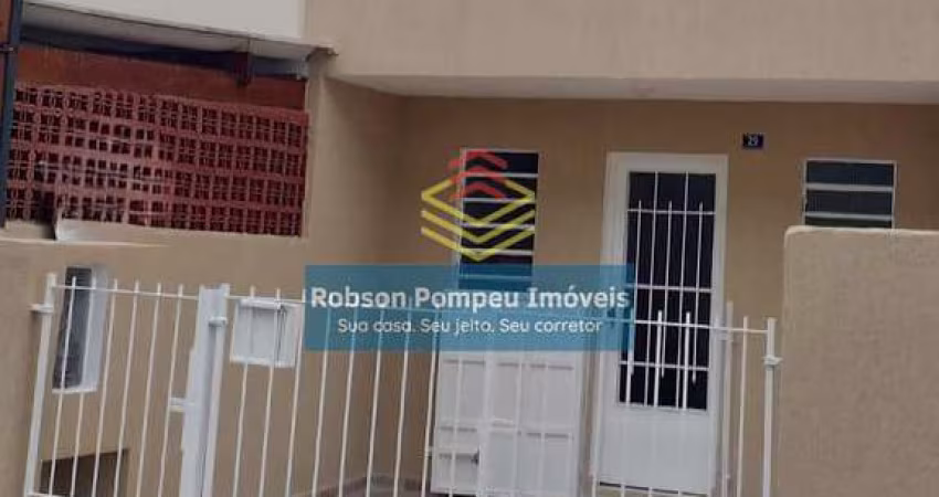 OPORTUNIDADE ! Sobrado à venda com 2 dormitórios 1 vaga ao lado Centro por apenas $340.000 , Vila d