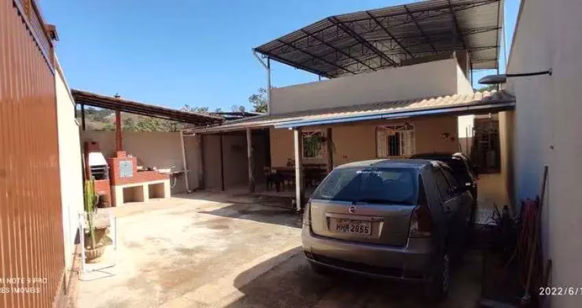 Casa Cód. K189, Bairro Bom Pastor, quintal, área gourmet, sist. alarme/câmera. Região de Ipatinga