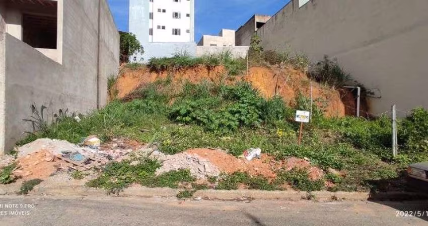 Lote Bairro Cidade Nova, L088, 300 m², devidamente Registrado. Valor 210 mil