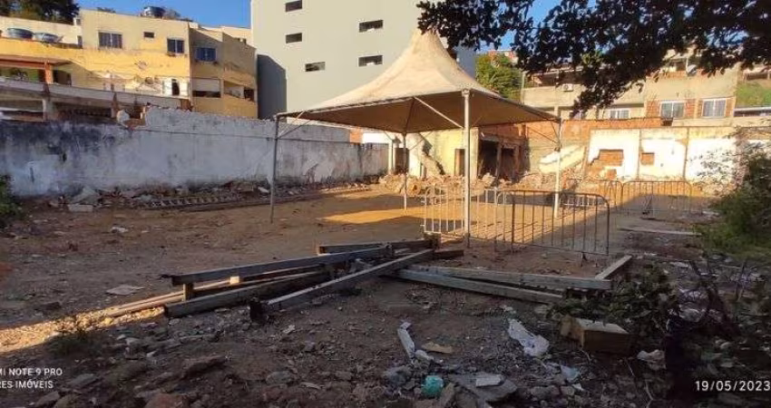Lote em Ipatinga. Cód. L095 Bairro Veneza II, plano , 503 m², Pertinho do Centro. Aceita apto!!!