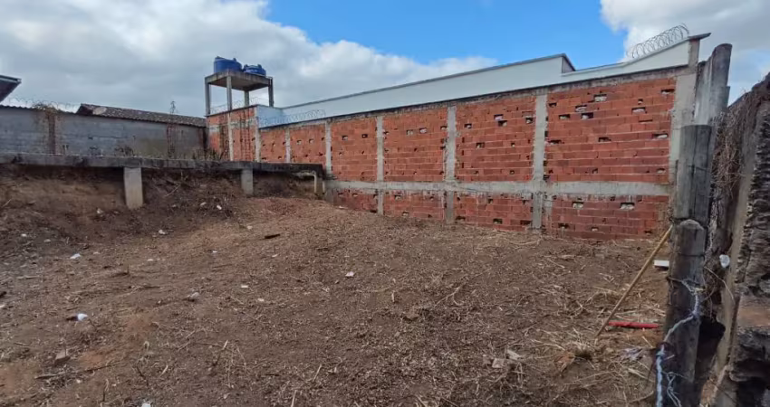 Lote região de ipatinga. bairro iguaçu,  cód. l106 ) plano , 360 m², registrado. perto da avenida