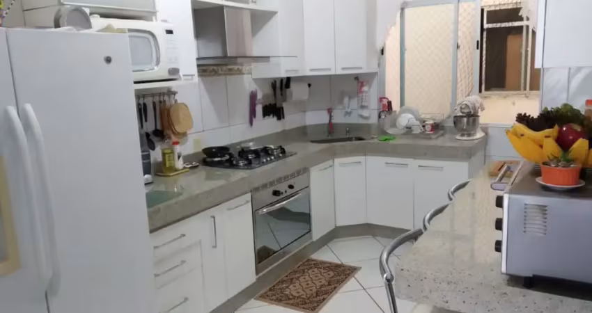 Apartamento enorme em ipatinga, cód. a135, 4 quartos/suíte, sacada. poço artesiano 151 m². móveis planejado