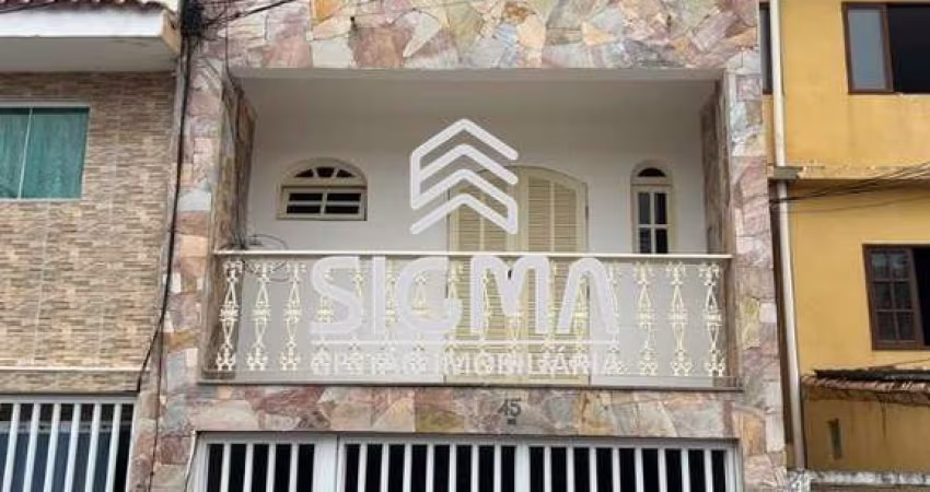 Casa com 3 quartos à venda na Rua Manuel Antônio de Assumpção, 45, Parque Aeroporto, Macaé