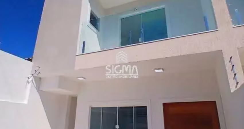 Casa com 3 quartos à venda na Rua Professora Neide Lima, 47, Vale das Palmeiras, Macaé