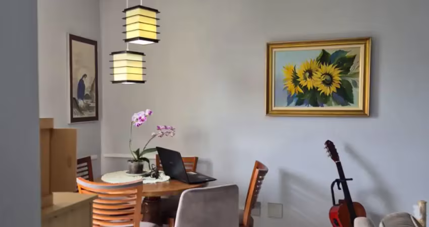 VENDO LINDO APARTAMENTO CONDOMINIO RESIDENCIAL DAS ROSAS