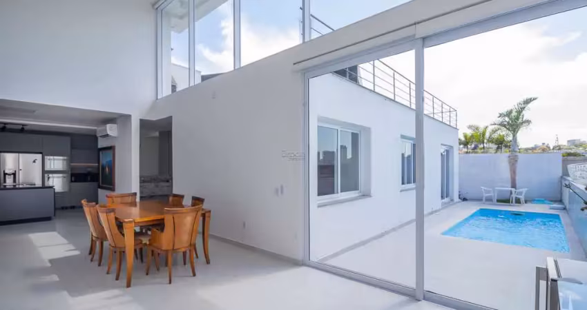 Casa em condomínio fechado com 3 quartos à venda na Rua Comendador Creidy, 24, Chácara das Pedras, Porto Alegre