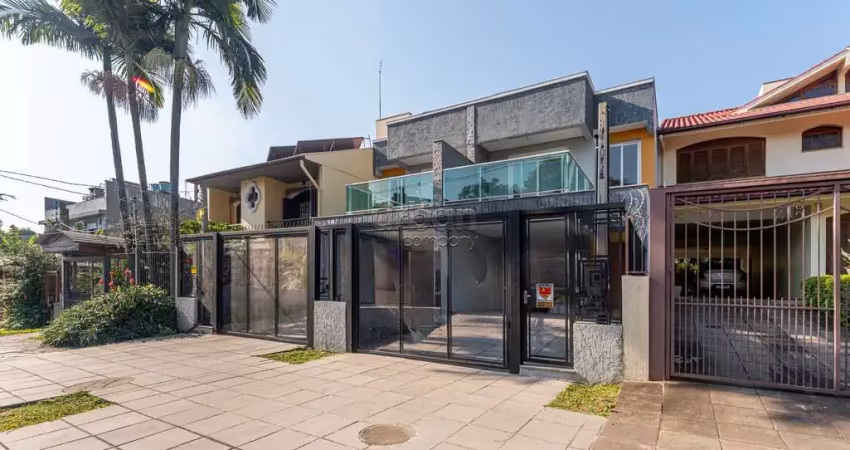 Casa em condomínio fechado com 3 quartos à venda na Avenida José Gertum, 570, Chácara das Pedras, Porto Alegre