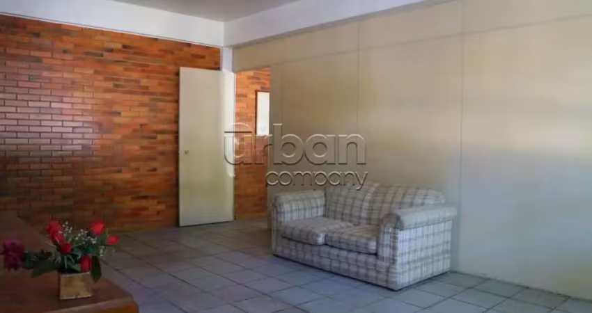 Barracão / Galpão / Depósito à venda na Avenida Professor Oscar Pereira, 3753, Glória, Porto Alegre