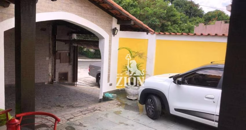 Casa com 3 dormitórios à venda, 200 m² por R$ 1.100.000 - Jardim Guanca - São Paulo/SP