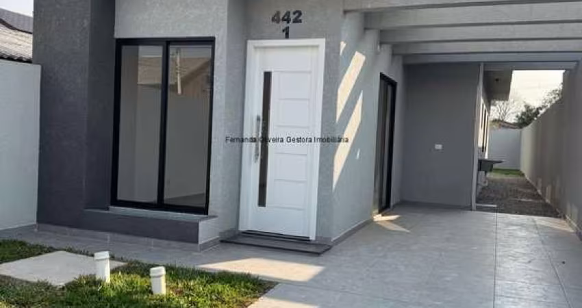Casa nova com 3 quartos sendo uma suíte - Bairro São Marcos