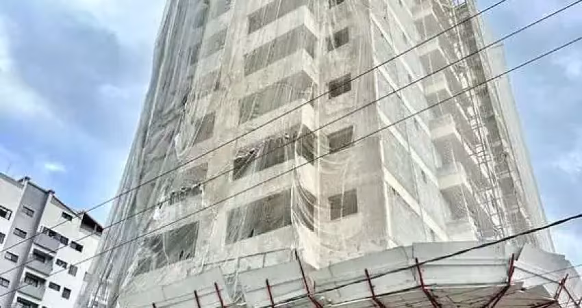 Oportunidade apto 2 dormitórios / lazer 150 metros do mar.