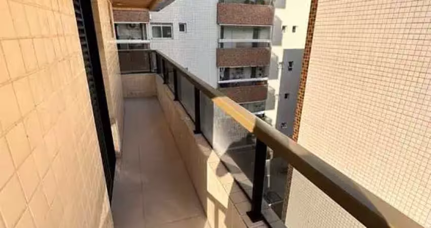 Excelente apartamento 2 dormitórios no canto do forte.