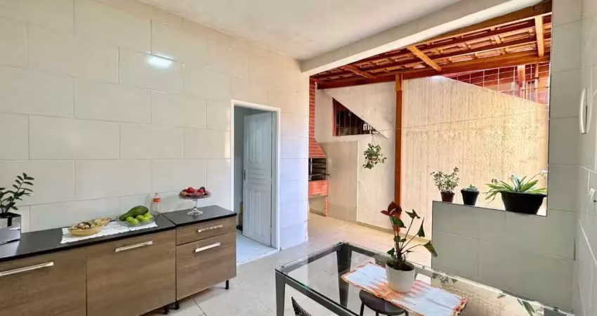 Sobrado com 3 quartos, canto do forte, praia grande - r$ 620 mil, cod: 2528