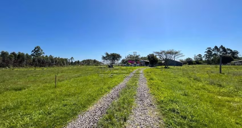 Terreno à venda no Sanga Funda, Nova Santa Rita 