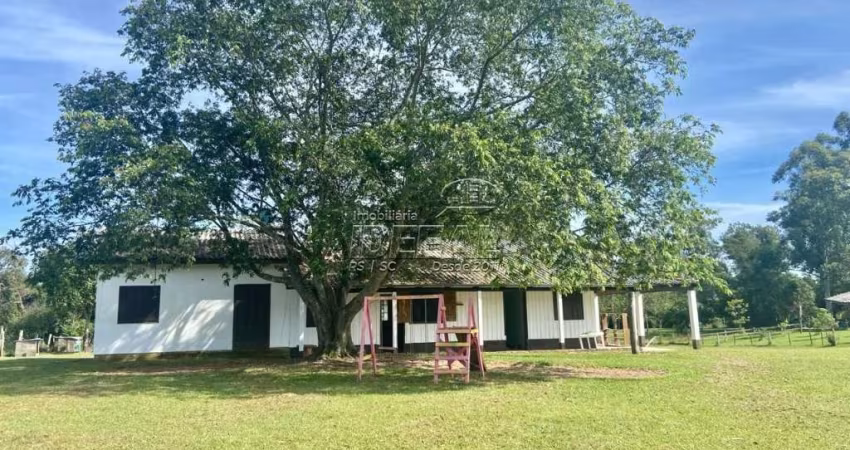 Chácara / sítio com 3 quartos à venda na California, Nova Santa Rita 