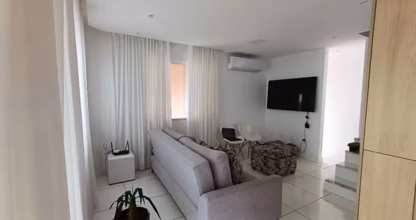 Casa em condomínio fechado com 3 quartos à venda na Rua Walter da Silva Maia, 710, Ipitanga, Lauro de Freitas