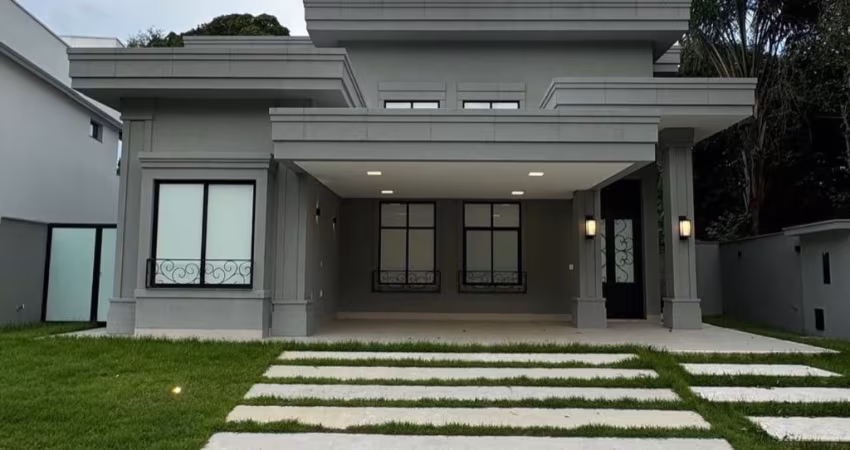 Linda casa disponível para venda