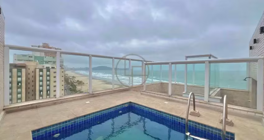 Cobertura duplex frente mar com piscina privativa e lazer completo
