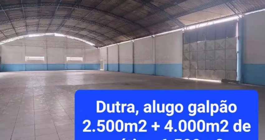 Barracão / Galpão / Depósito para alugar no Centro, Belford Roxo 
