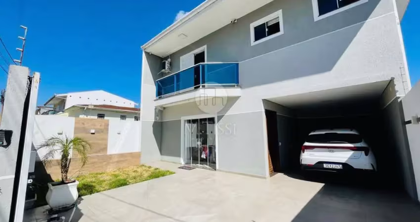 Casa à venda na Rua Doutor Manoel Francisco Ferreira Correia, Portão, Curitiba