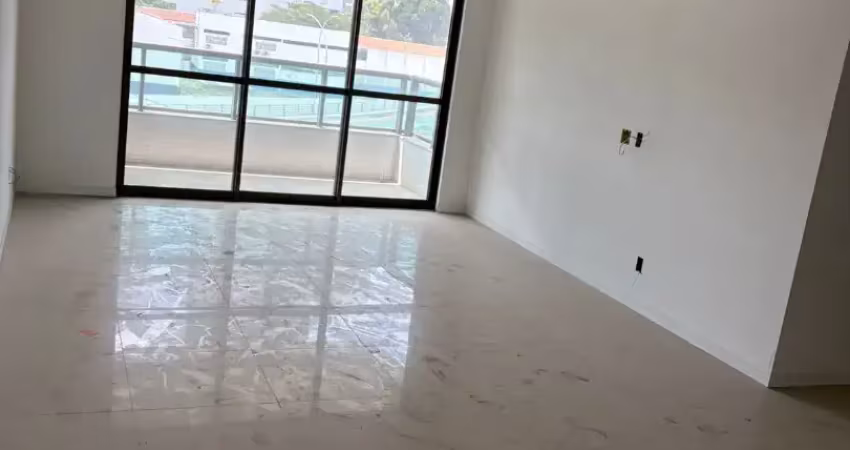 Belíssimo apartamento de 4 quartos no bairro do monteiro entre apipucos e casa forte.