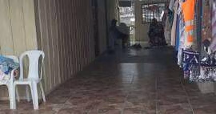 EXCELENTE CASA EM PIRAQUARA