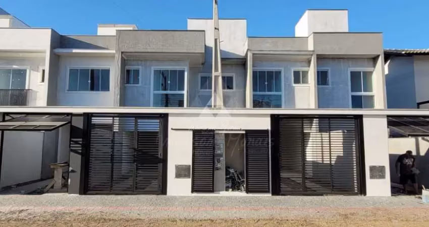 Casa com 3 quartos à venda na DOS PINOS, Itacolomi, Balneário Piçarras