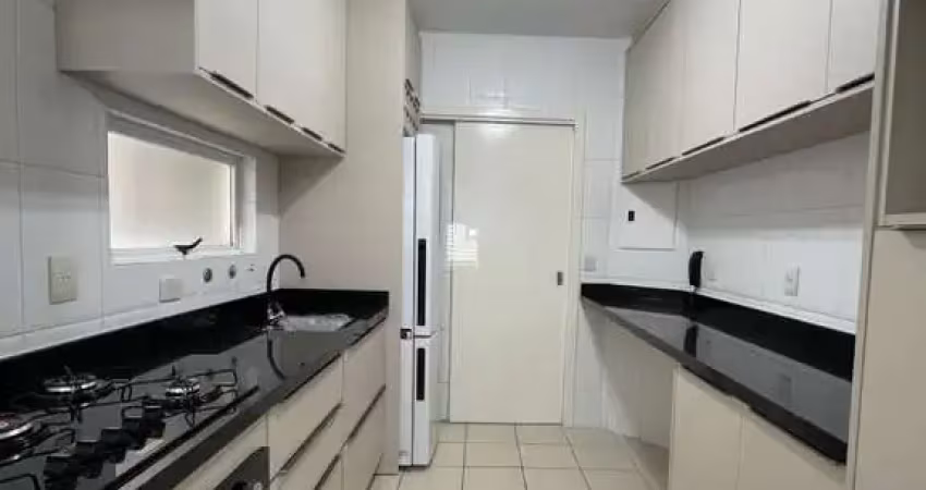 Apartamento com 3 quartos para alugar na Rua João Pio Duarte Silva, --, Córrego Grande, Florianópolis