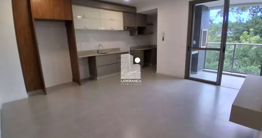 Apartamento com 3 quartos para alugar na Estrada Haroldo Soares Glavan, --, Cacupé, Florianópolis