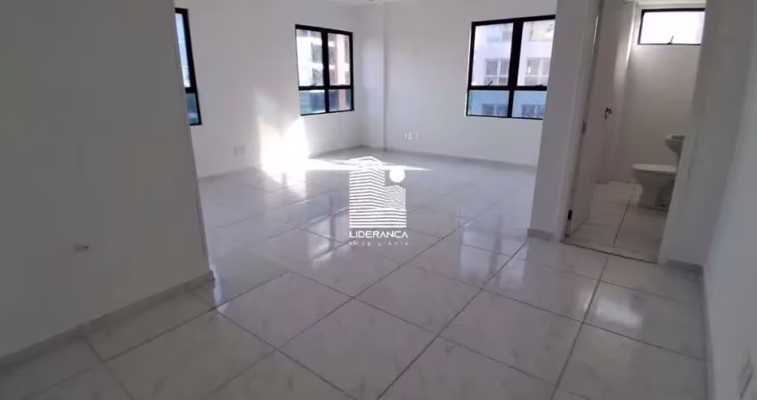 Sala comercial para alugar na Rua Lauro Linhares, --, Trindade, Florianópolis