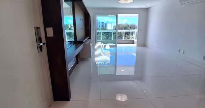Apartamento com 3 quartos para alugar na Rua Embaixador Edmundo da Luz Pinto, --, Agronômica, Florianópolis