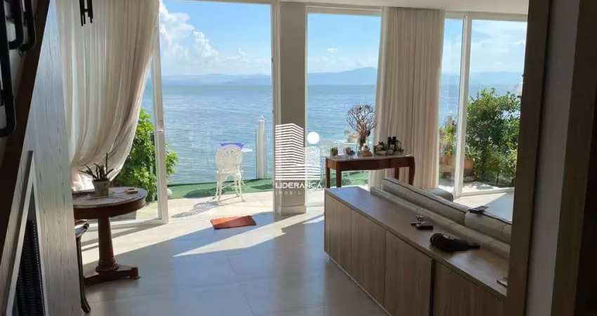 Casa em condomínio fechado com 4 quartos à venda na Estrada Haroldo Soares Glavan, --, Cacupé, Florianópolis