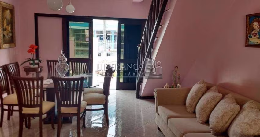 Casa com 3 quartos à venda na Avenida Jaime Estefano Becker, --, Areias, São José