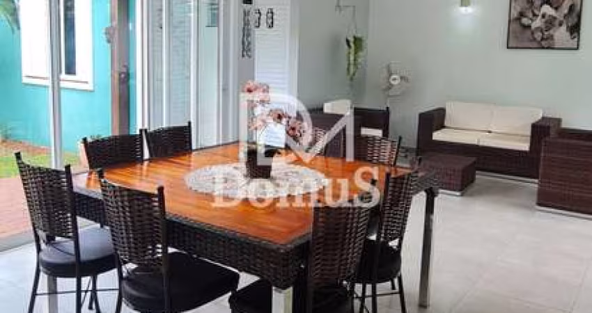 Casa com 3 quartos à venda no Jardim Pancera, Toledo 