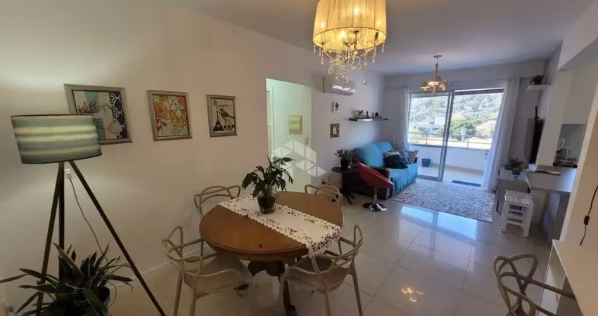 Apartamento em condomínio completo - 2 quartos (1 suíte), vaga e hobby box!