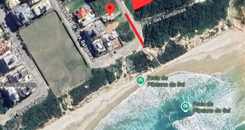 Terreno plano a pouco metros do mar na praia dos açores em florianópolis!