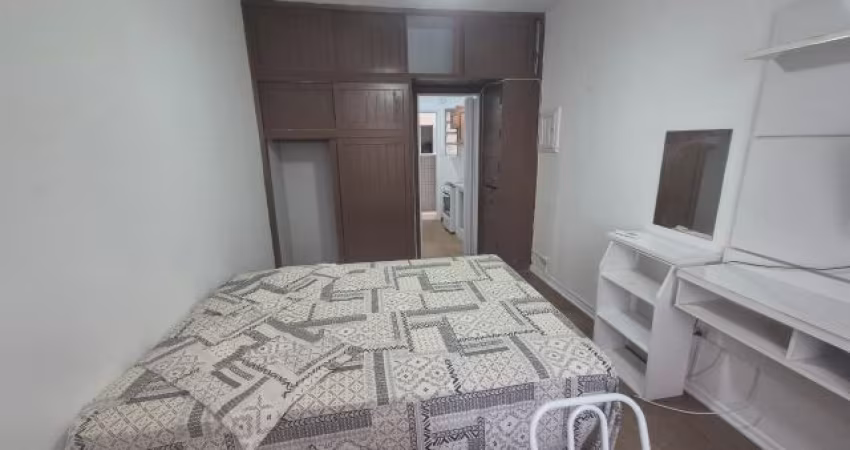 Alugo Kitnet Mobiliada na José Menino próximo mar Ref. 2179