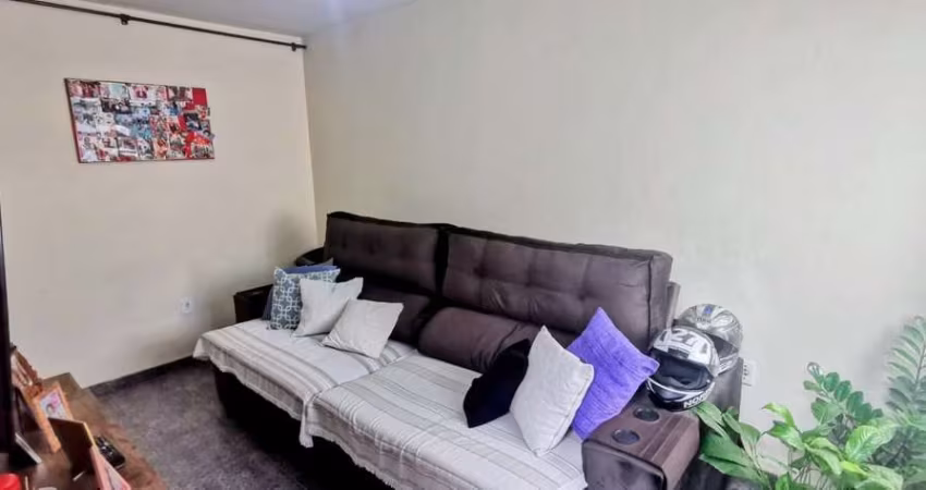 Casa com 2 quartos à venda na Angelina Calochini de Faria, 44, Parque Vitória Régia, Sorocaba