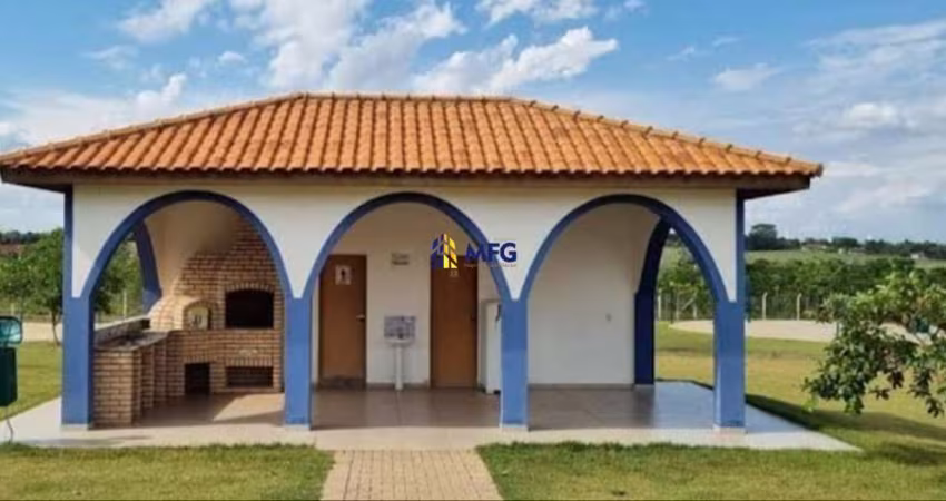 Casa em condomínio fechado com 2 quartos à venda na Doutor Lauro César de Madureira Mestre, 010, Condomínio Residencial Jardim, Sorocaba