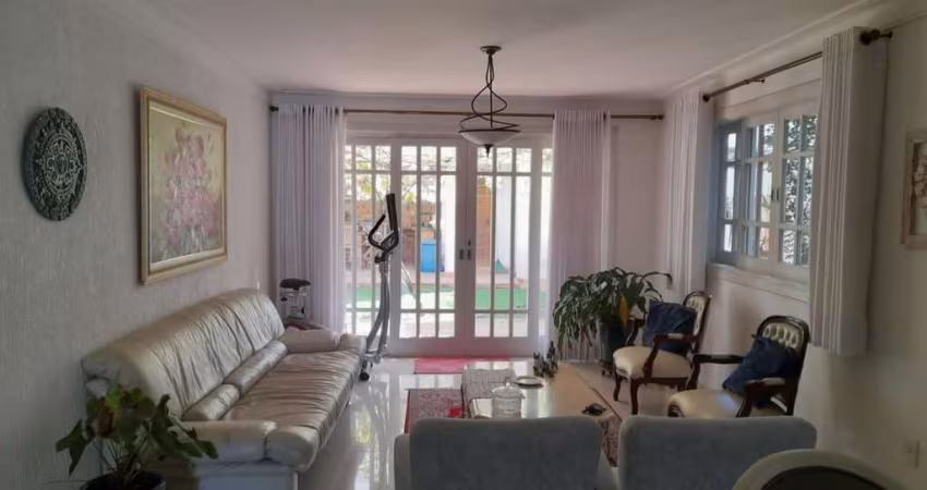 Casa em condomínio fechado com 5 quartos à venda na Avenida Três de Março, 870, Aparecidinha, Sorocaba