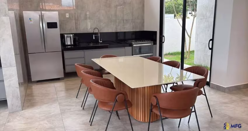 Casa em condomínio fechado com 3 quartos à venda na Pres. Castello Branco, Km 196, 565, Ninho Verde, Pardinho