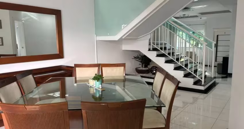 Casa em condomínio fechado com 3 quartos à venda na Benedicta Dirce Nogueira, 51, Jardim Residencial Vicente de Moraes, Sorocaba