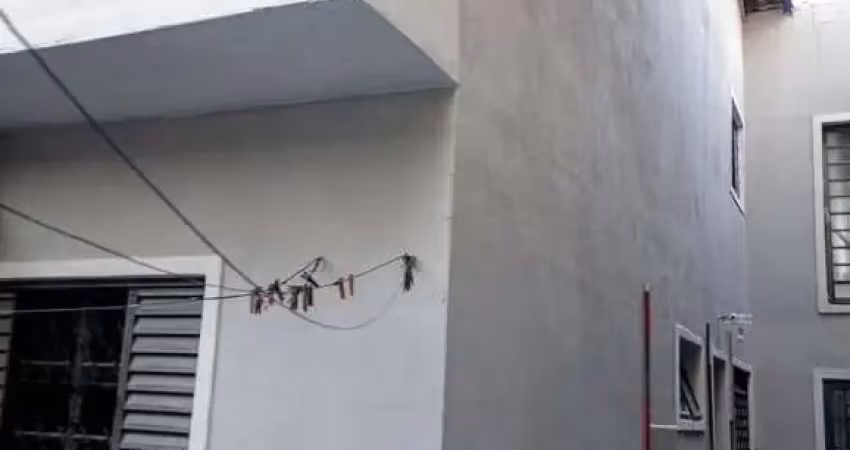 Casa com 3 quartos à venda na Maria Moron Malzoni, 13, Parque das Laranjeiras, Sorocaba