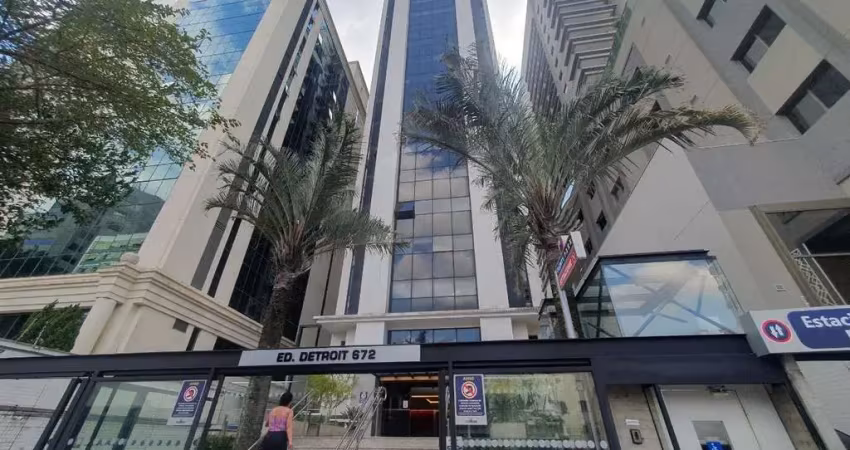 Sala comercial para alugar na Avenida Angélica, 1012, Carrão, São Paulo